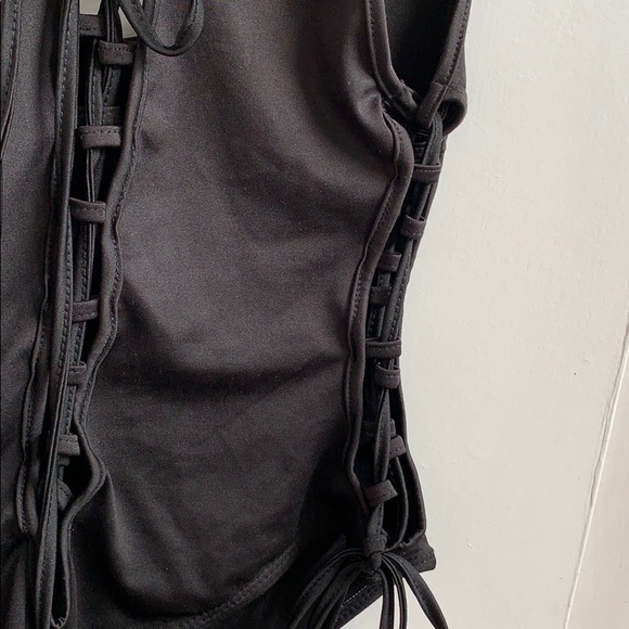 Swimming - Picture 3 of 3